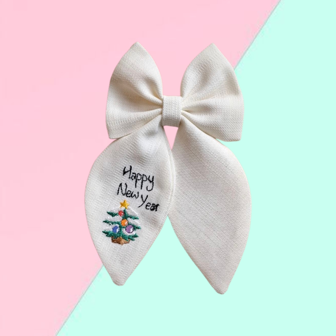 MA-00011 Happy New Year Yılbaşı Ağacı Desenli Fiyonk Toka 